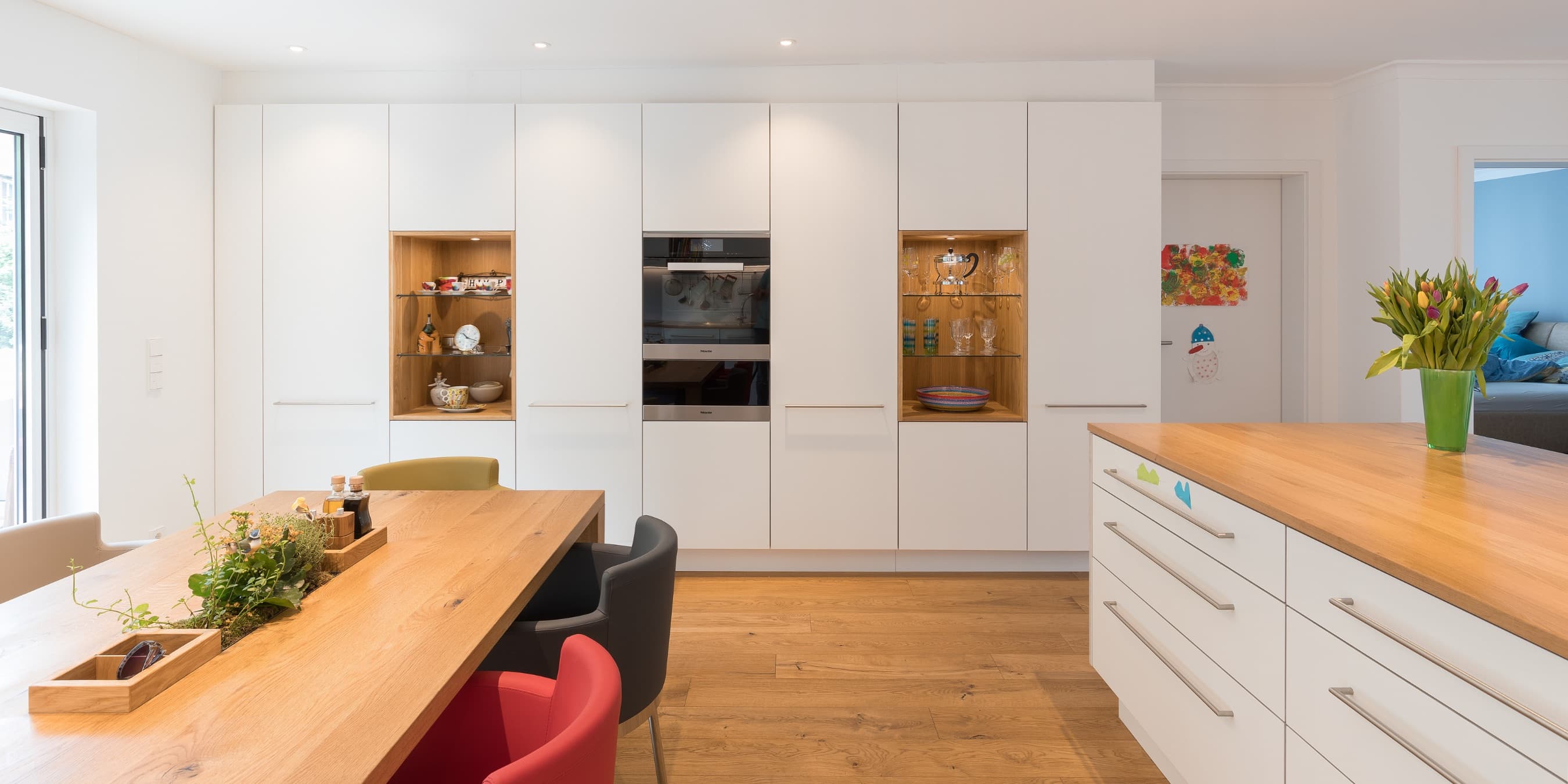 Moderne Einbauküche aus dem Küchenstudio bei Öhringen – NR Küchen
